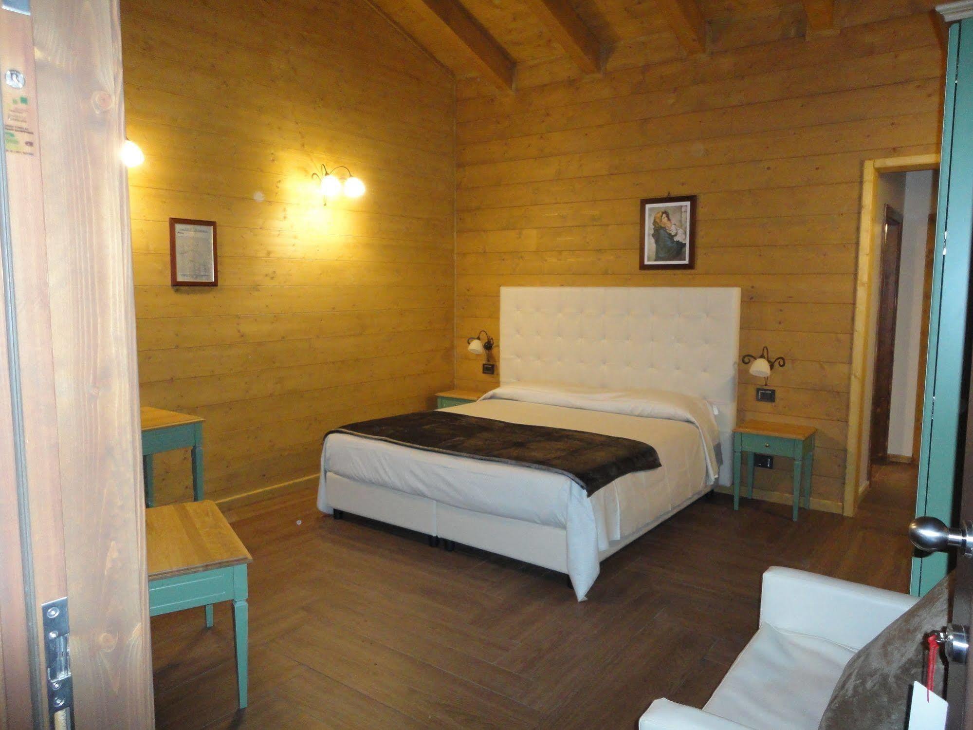 Agri-Hotel Da Marianna Resort & Spa Santa Domenica Vittoria Exteriér fotografie